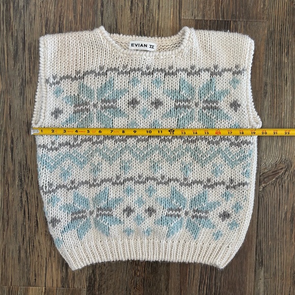 Vtg Evian II Hand Loomed Knit Sleeveless Sweater Vest L White Multi Snowflakes - Picture 5 of 10